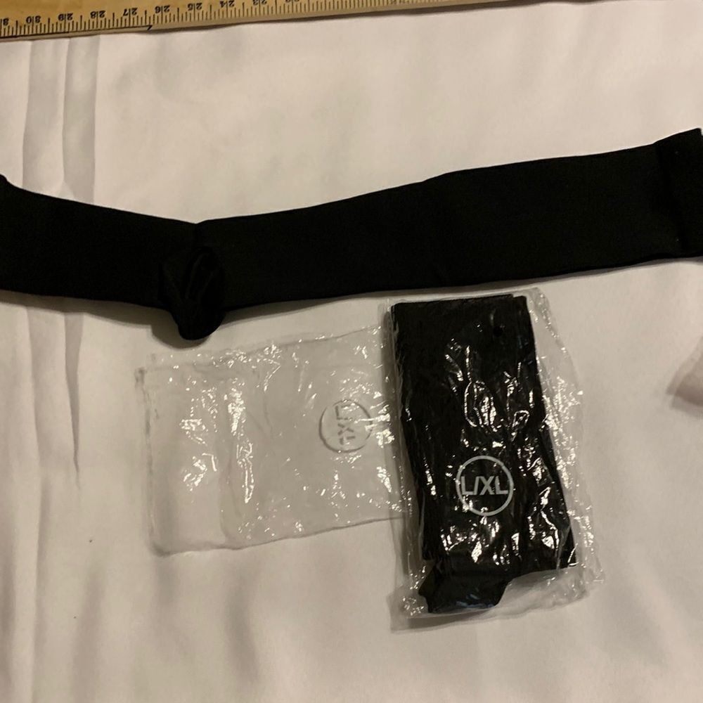 Large/XL black compression socks BUNDLE of two unisex NWT